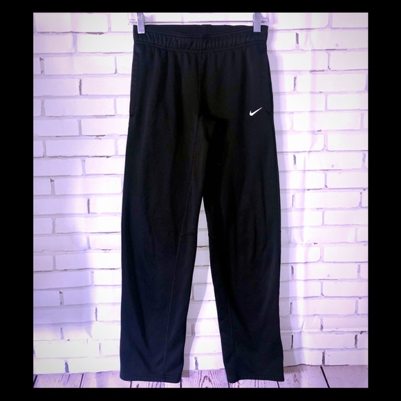 Nike therma-fit womens sz XS black pants